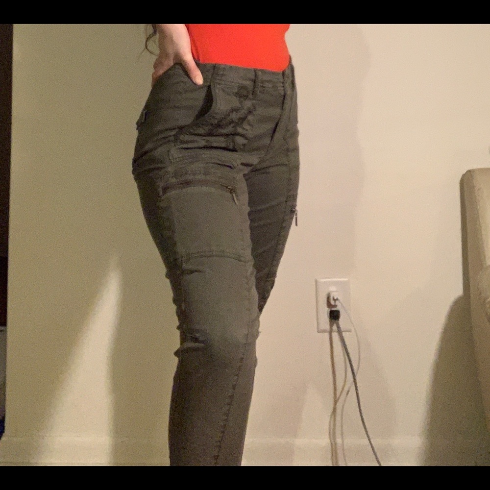 WHBM cropped embroidered pants